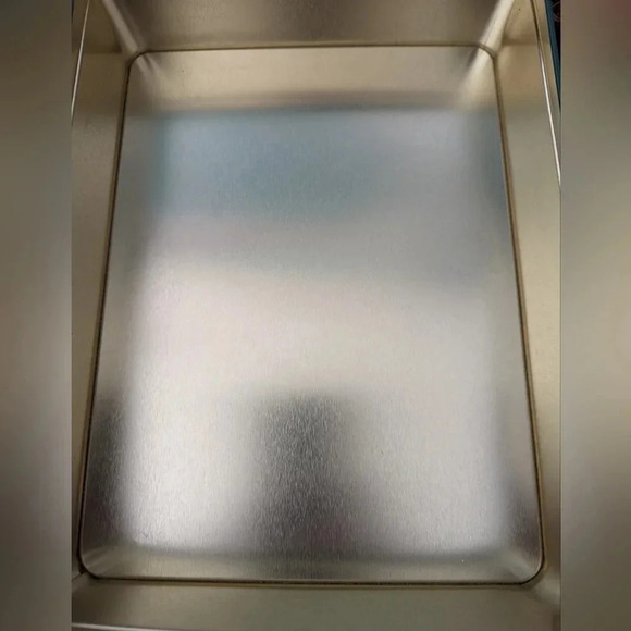 Starbucks Cookie Tin-vintage 1999 3D Replica of 1st Store - Pike Place-Metal Box - Picture 10 of 10